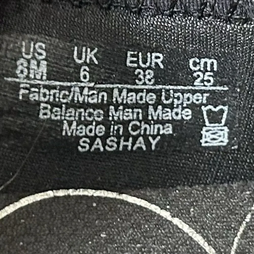 Bzees Sashay Women’s Size 8 M Black Strappy Slip-On Comfort Shoes Used